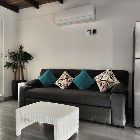 Moderno Depa Con Terraza Y Vista Extraordinaria Apartment Manzanillo Bagian luar foto